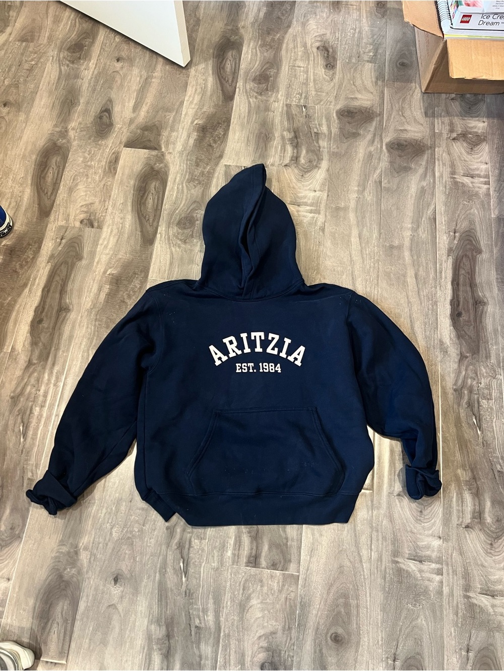 Aritzia Women’s perfect fit Navy Hooded Sweatshirt